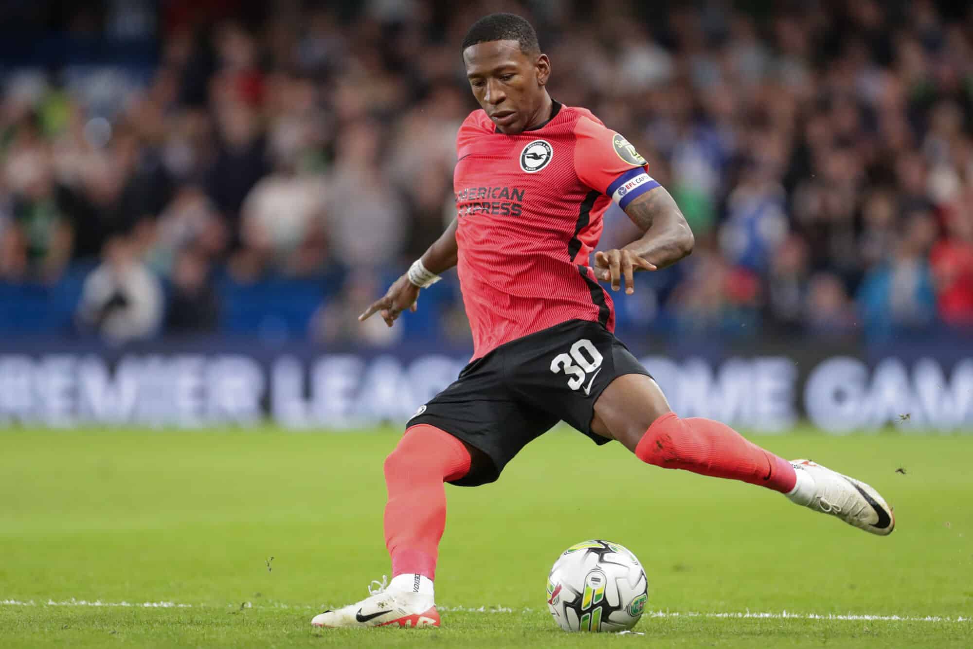 Por qu&eacute; Pervis Estupi&ntilde;&aacute;n no juega frente a Bolivia y Colombia por las Eliminatorias y qui&eacute;n ser&aacute; su reemplazo