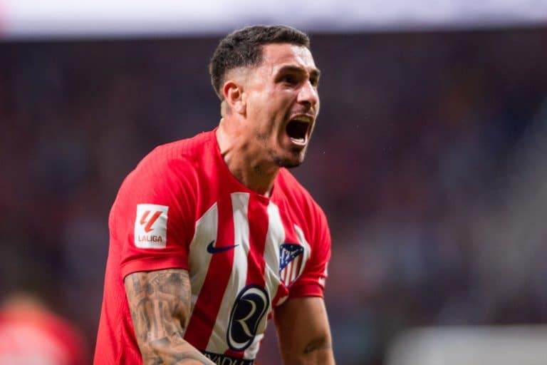 Jos&eacute; Mar&iacute;a Gim&eacute;nez, lesionado: qu&eacute; tiene, cu&aacute;nto tiempo estar&aacute; de baja y qu&eacute; partidos se perder&iacute;a con el Atl&eacute;tico de Madrid