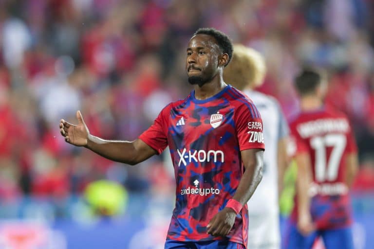 Qui&eacute;n es y c&oacute;mo juega John Yeboah Zamora, el nacido en Alemania que defender&aacute; a Ecuador contra Bolivia y Colombia en las Eliminatorias