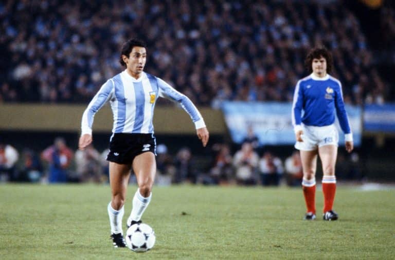 Osvaldo Ardiles, el &lsquo;ajedrecista&rsquo; con alma de crack