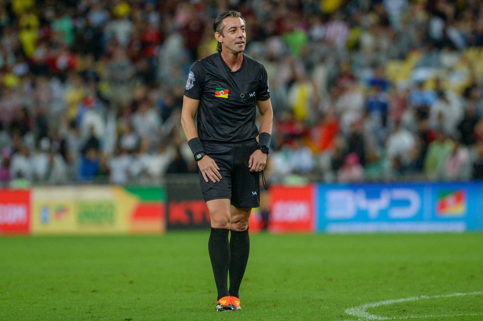 Qui&eacute;n es Raphael Claus, el &aacute;rbitro del Venezuela vs. M&eacute;xico por la Fase de Grupos de la Copa Am&eacute;rica 2024 