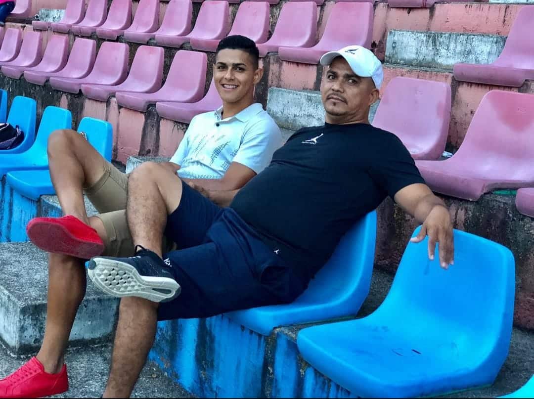 De pasar a vender pollos y verduras a liquidar a Oblak: La historia de Luis Palma, el hondure&ntilde;o que se estren&oacute; con gol en la Champions