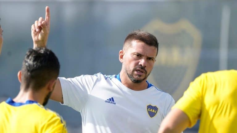&iquest;Qui&eacute;n es Mariano Herr&oacute;n? El t&eacute;cnico interino de Boca que reemplaza a Jorge Almir&oacute;n