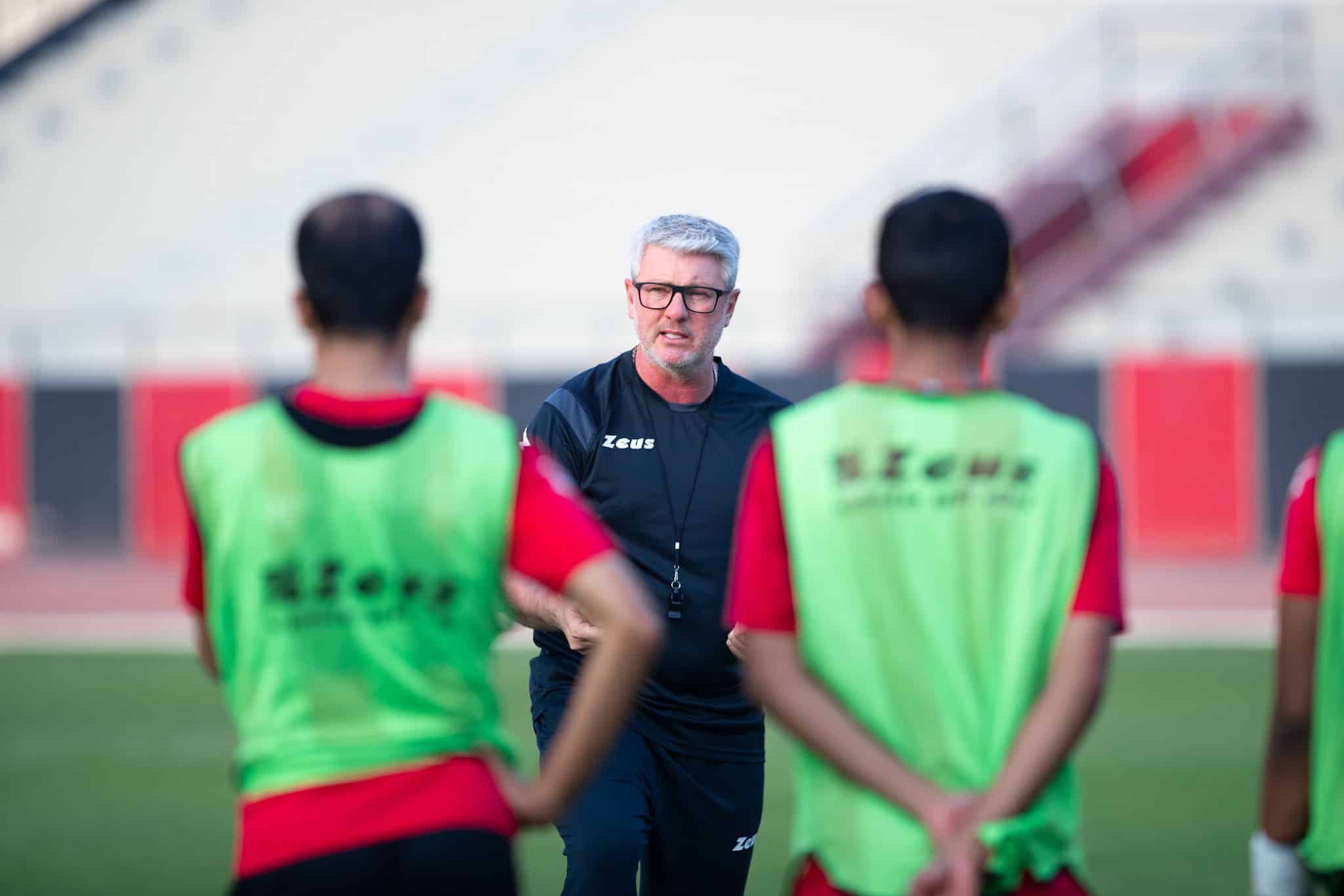 &iquest;Cu&aacute;ntos entrenadores latinos dirigen en la liga de Arabia Saudita?