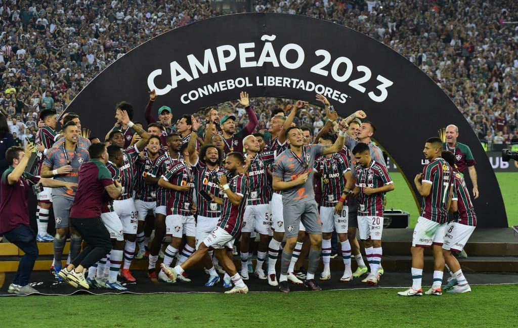 Fluminense festejando el t&iacute;tulo de la Copa Libertadores 2023 (Icon Sport)
