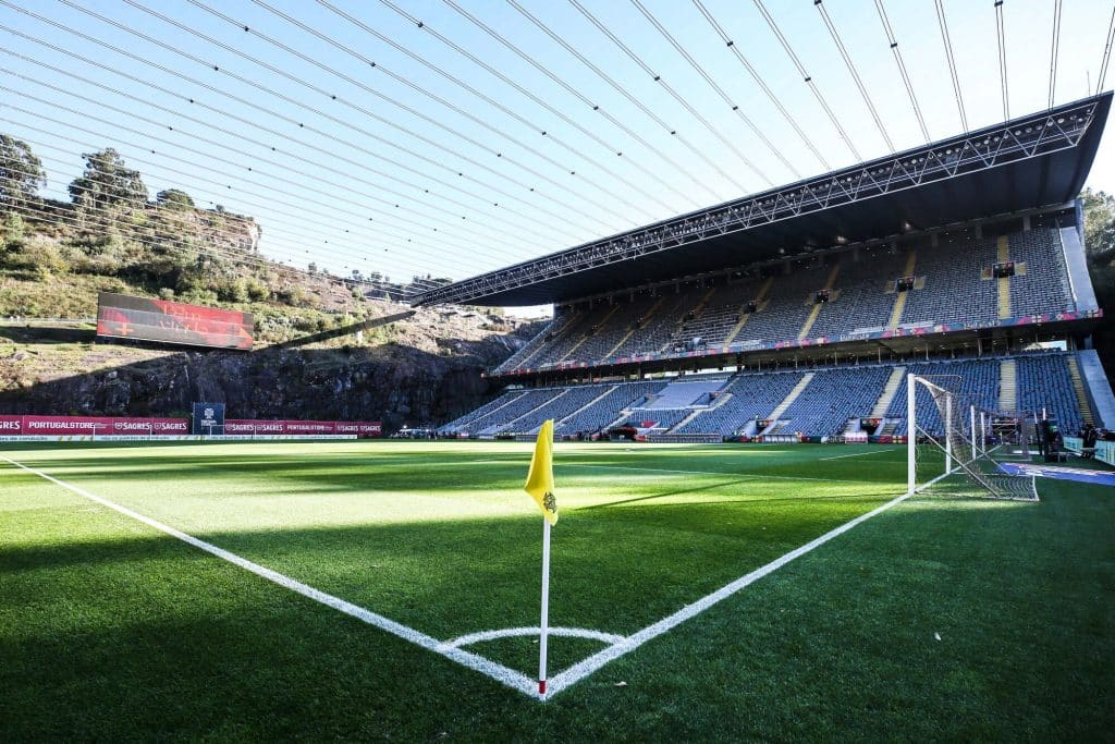 Los estadios m&aacute;s extra&ntilde;os
