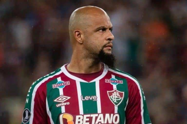 VIDEO: Felipe Melo, bicampe&oacute;n de la Libertadores, llora antes de la final contra Boca Juniors