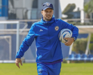 martin-anselmi-estilo-de-juego-cruz-azul-clausura-2024