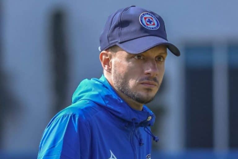 &iquest;C&oacute;mo puede jugar Cruz Azul con Mart&iacute;n Anselmi de DT?