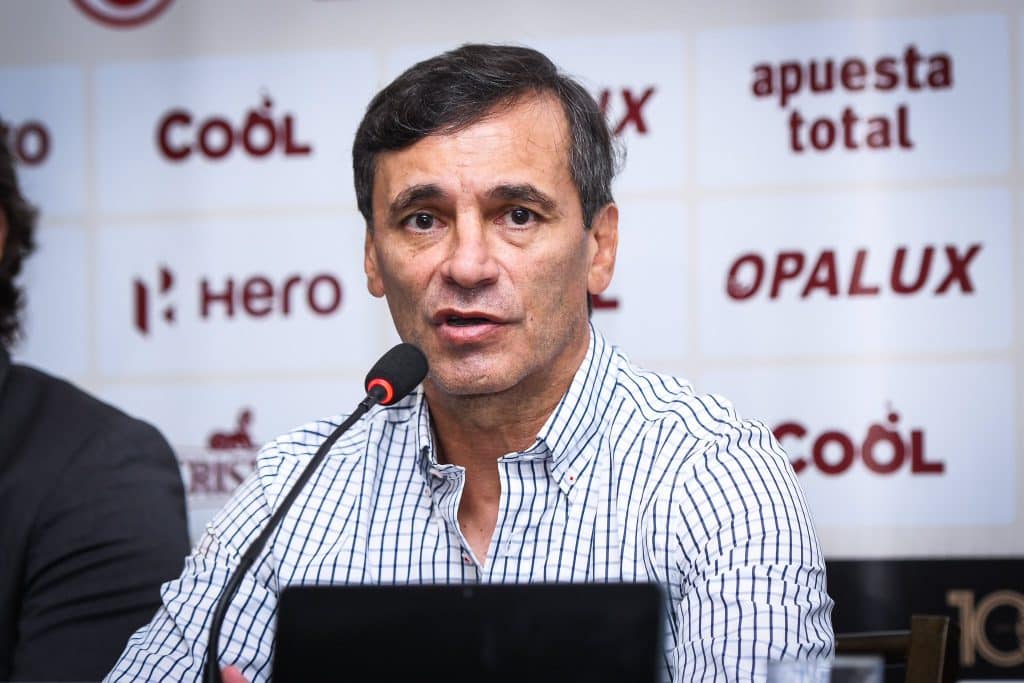 Fabi&aacute;n Bustos