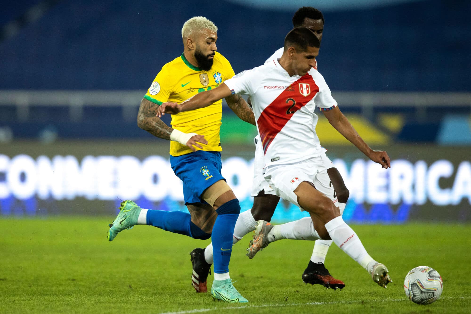 peruanos en el exterior