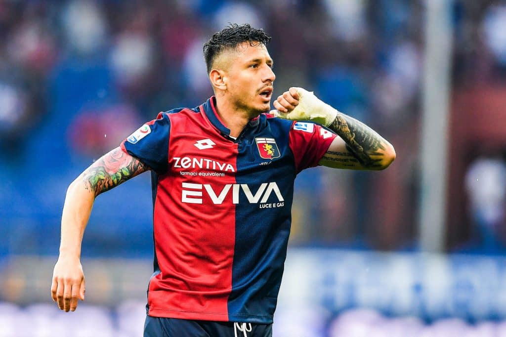 Las transferencias de futbolistas peruanos m&aacute;s caras de la historia | Icon Sport