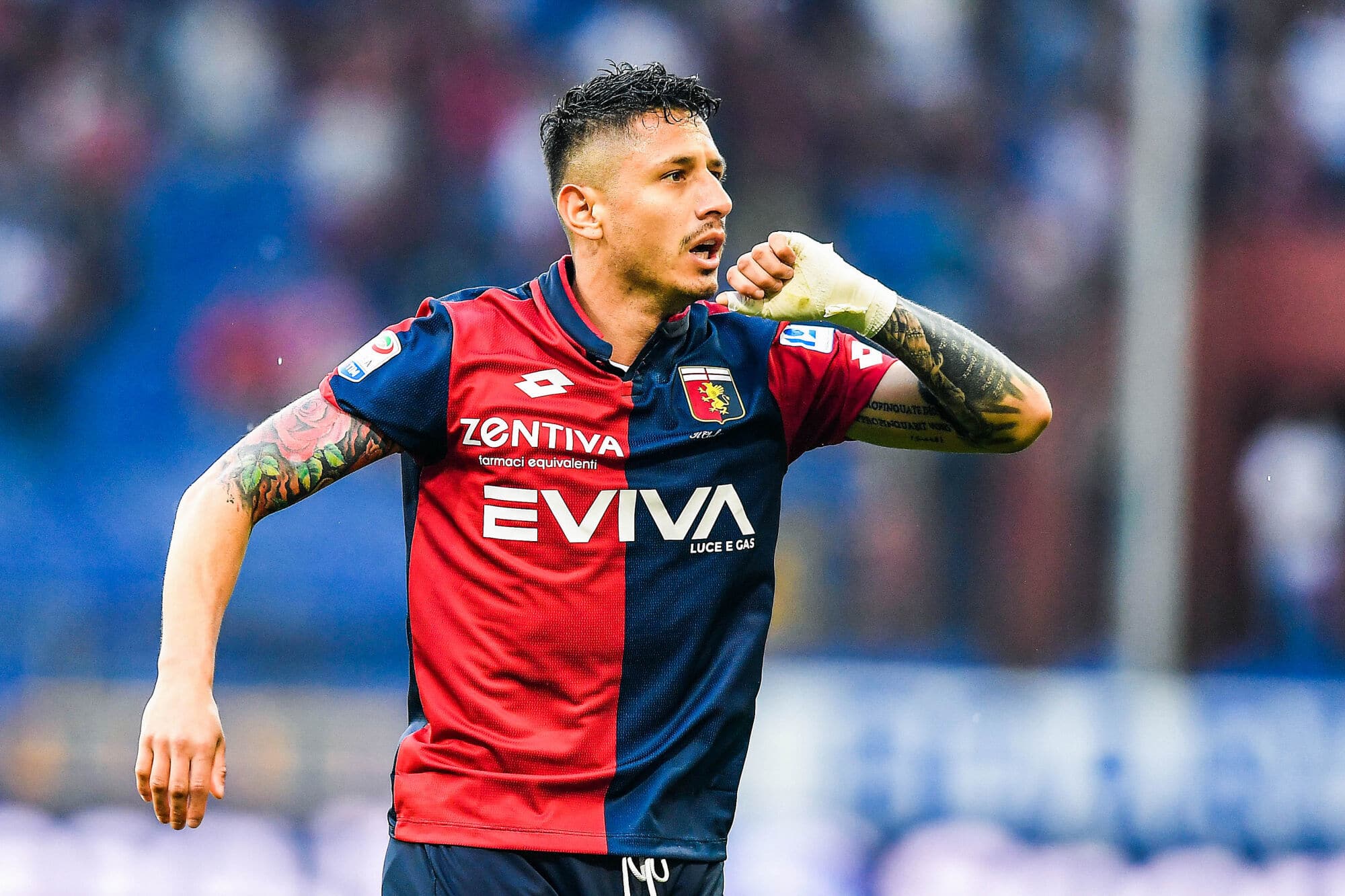 Las transferencias de futbolistas peruanos m&aacute;s caras de la historia | Icon Sport