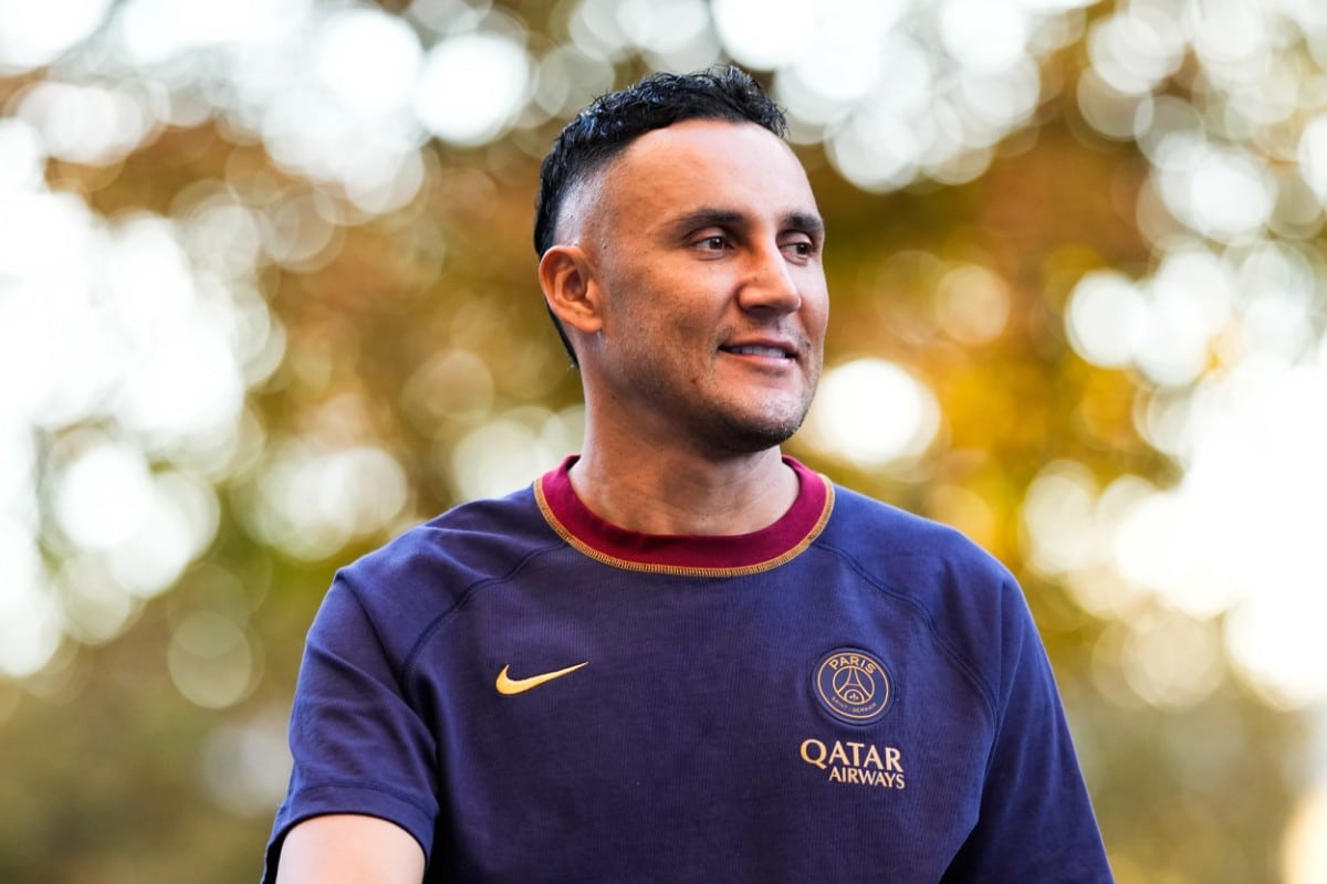 Keylor Navas PSG 2023 | Cortes&iacute;a: Icon Sport