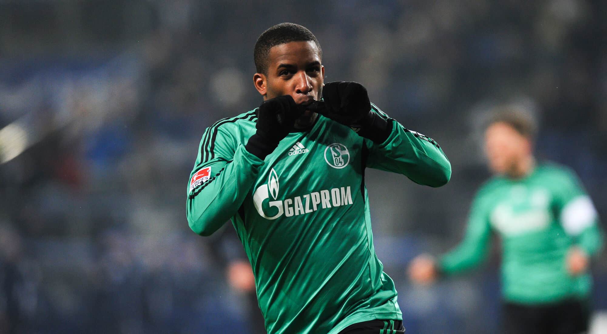 Las transferencias de futbolistas peruanos m&aacute;s caras de la historia | Icon Sport