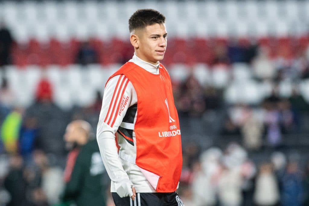 Claudio Echeverri River 2023 | Cortes&iacute;a: Icon Sport