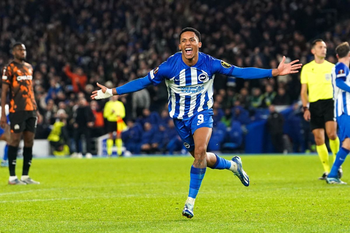 Jo&atilde;o Pedro, m&aacute;ximo goleador latino en Europa League