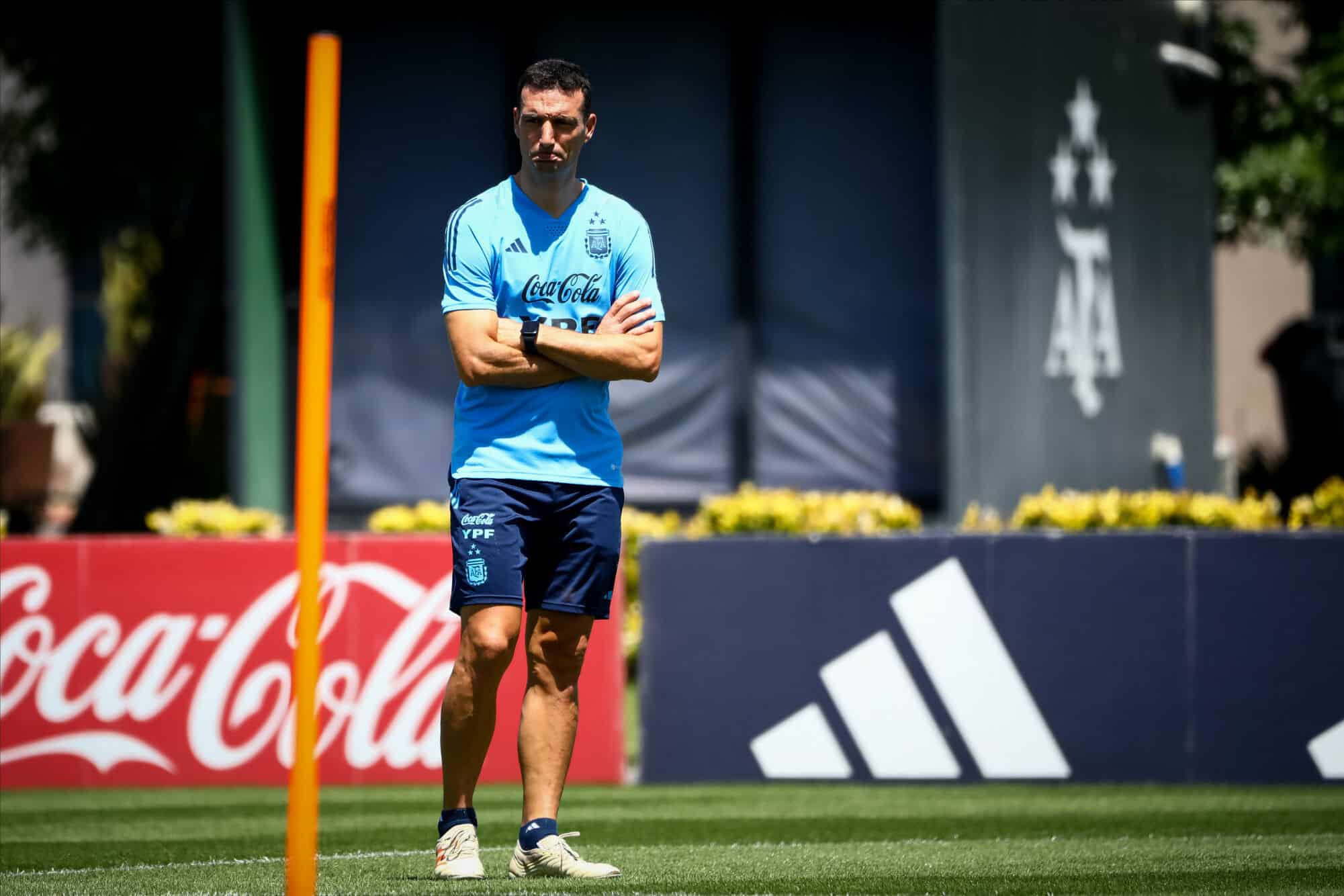 Mientras decide su futuro, Lionel Scaloni sigue rompiendo récords en el banco de la Selección Argentina