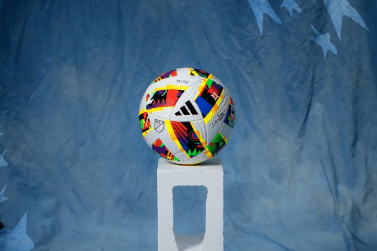 C&oacute;mo es el nuevo bal&oacute;n de la MLS para la temporada 2024