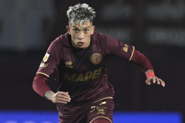 &iquest;Qui&eacute;n es Mat&iacute;as Esquivel, el argentino que est&aacute; a un paso del Mamelodi Sundowns campe&oacute;n de la Superliga Africana?