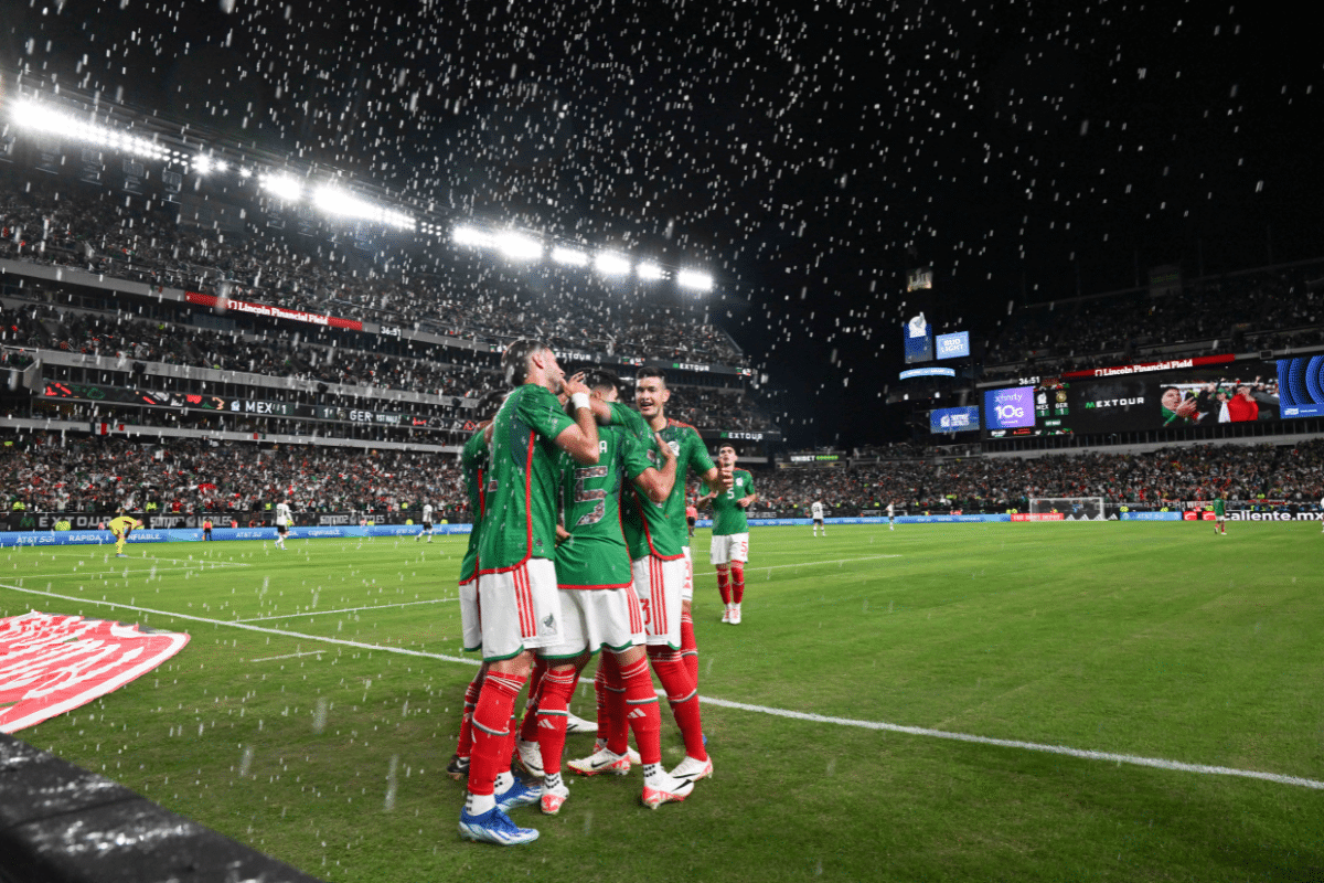 Selecci&oacute;n mexicana | Cortes&iacute;a: Icon Sport