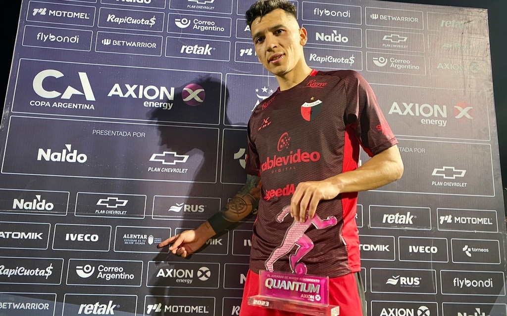 El veterano Boca que piensa Juan Rom&aacute;n Riquelme con los fichajes de Arturo Vidal y &Eacute;ver Banega