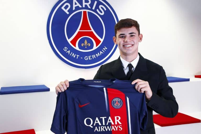 Gabriel Moscardo: el fichaje con &ldquo;trampa&rdquo; del PSG que trastoca los planes de Luis Enrique, &iquest;por qu&eacute; el &ldquo;Declan Rice&rdquo; brasile&ntilde;o no podr&aacute; jugar a&uacute;n?
