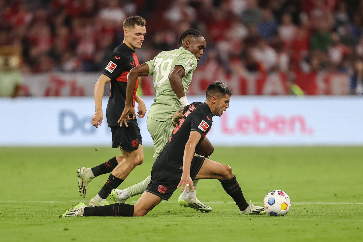 Exequiel Palacios Bayer Leverkusen