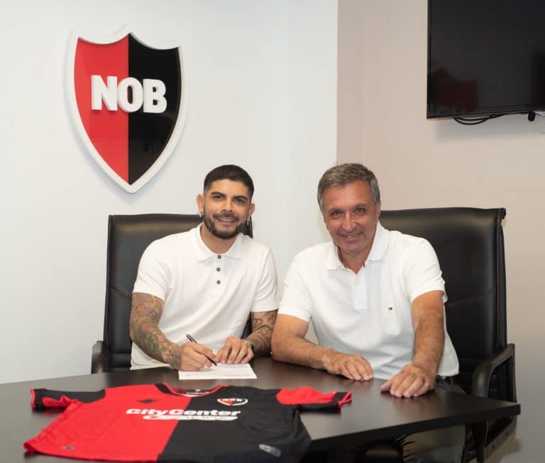 &Eacute;ver Banega: &iquest;Por qu&eacute; eligi&oacute; firmar con Newell&acute;s y no con Boca?