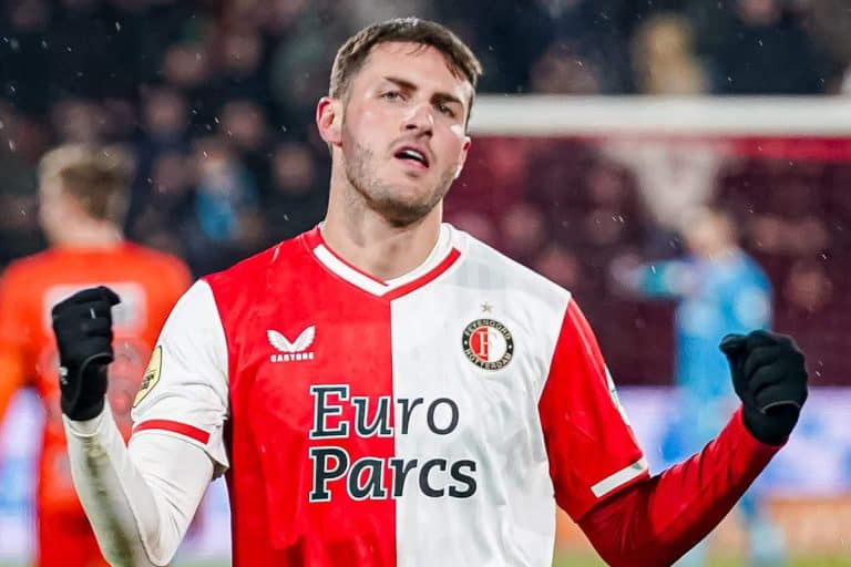 La influencia de Robin van Persie en el &eacute;xito de Santiago Gim&eacute;nez en Feyenoord