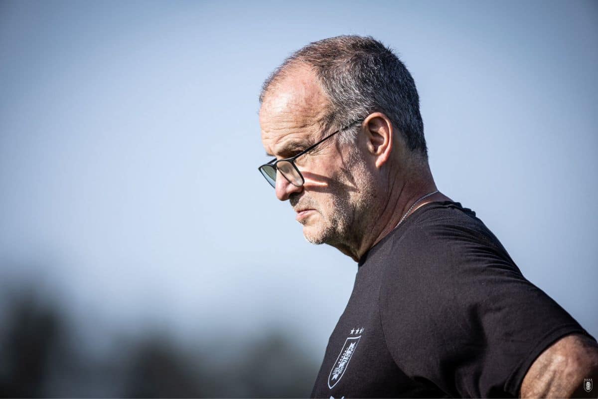 Marcelo Bielsa con la Selecci&oacute;n Uruguay