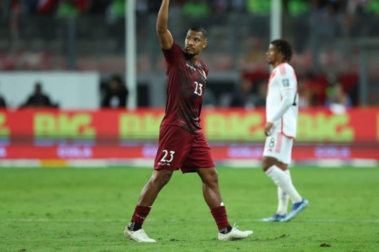 Salom&oacute;n Rond&oacute;n ha marcado en 7 Ligas distintas, &iquest;en qu&eacute; pa&iacute;ses ha anotado?