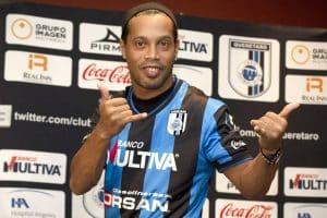 ronaldinho-cuantos-goles-asistencias-hizo-queretaro-liga-mx
