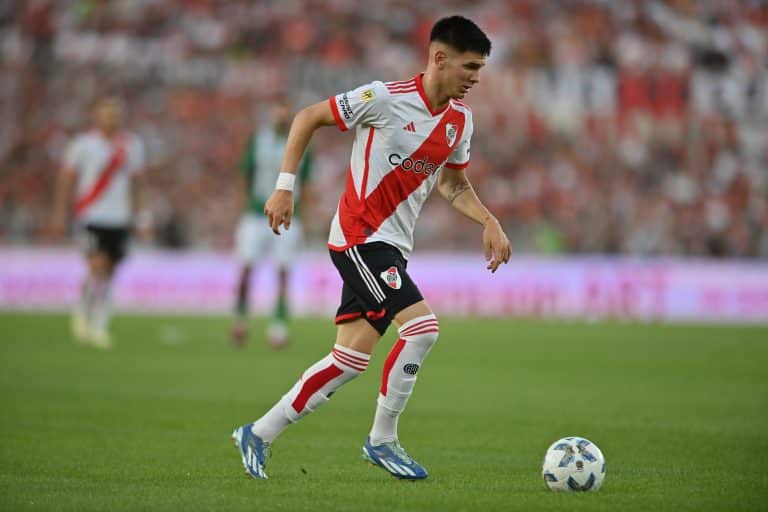 De joven promesa a ser el jugador m&aacute;s caro de Argentina: Este es el nuevo valor que River le puso a Franco Mastantuono