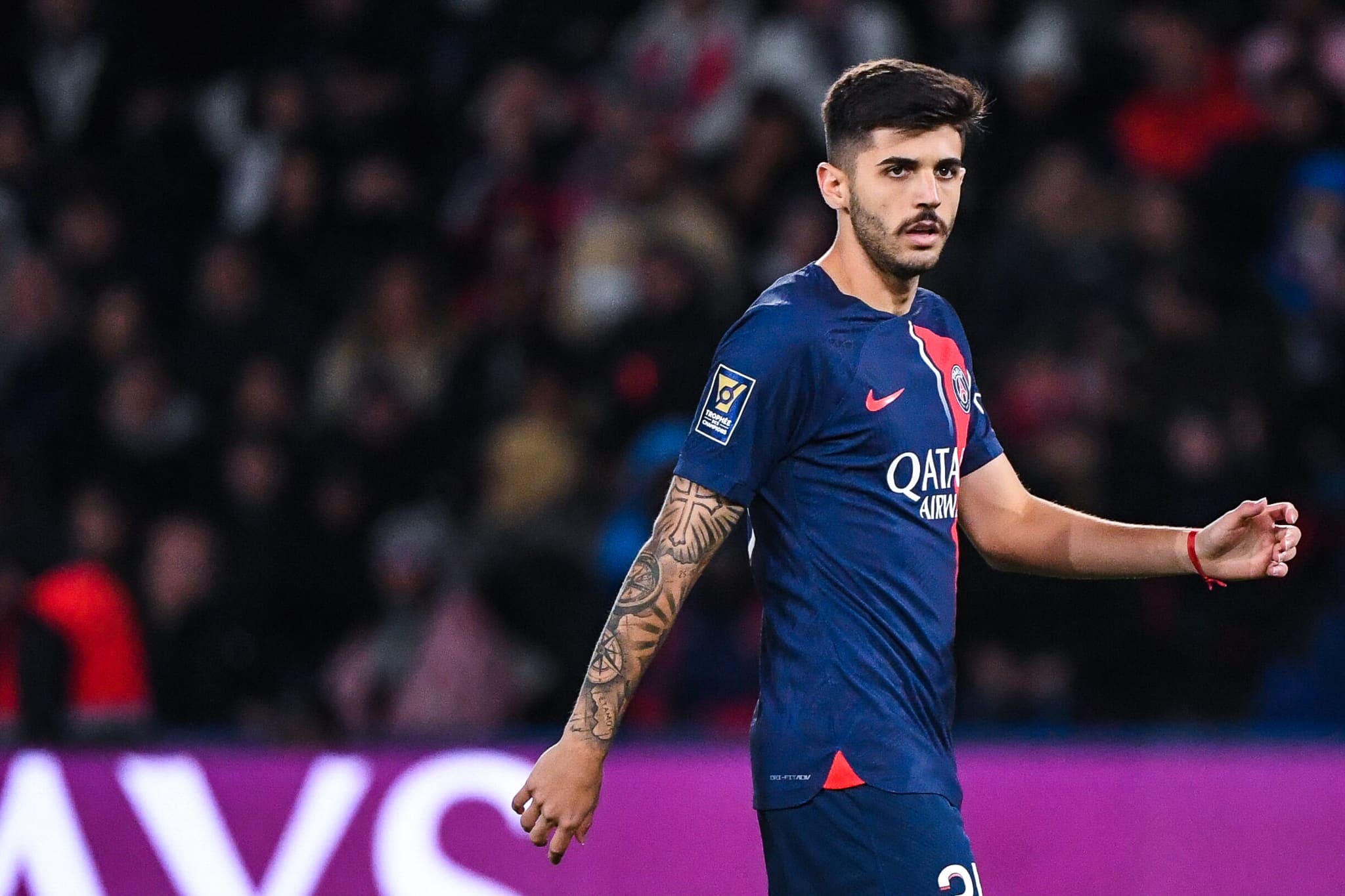 XI de los fichajes m&aacute;s costosos del mercado invernal | Icon Sport