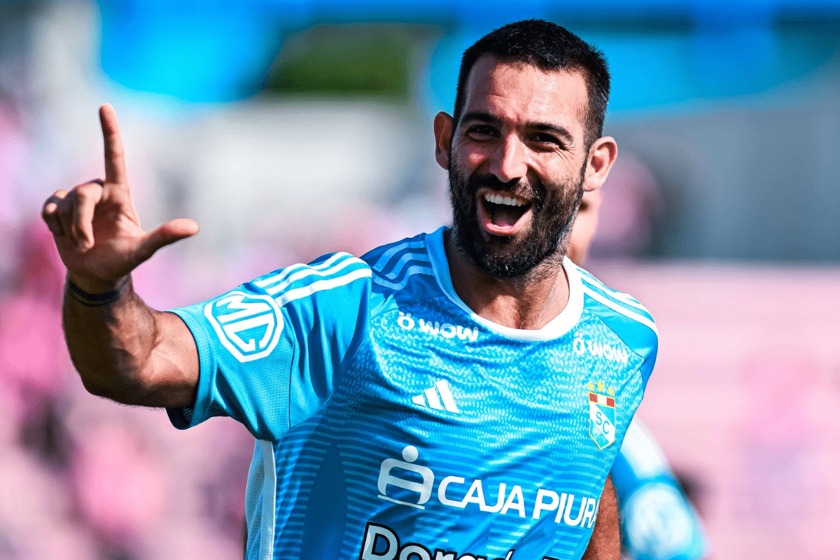 Mart&iacute;n Cauteruccio en Sporting Cristal