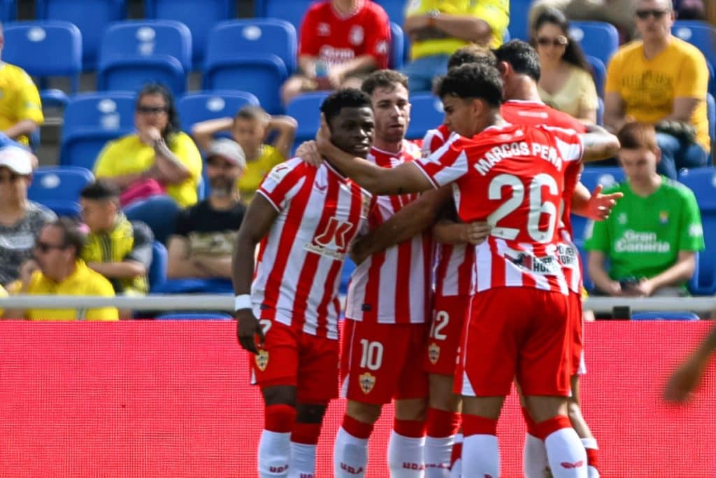 Almer&iacute;a busca salvarse en LaLiga | Cortes&iacute;a: Icon Sport