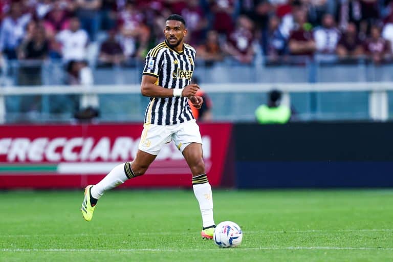 &iexcl;Bombazo! El Manchester United quiere a Gleison Bremer y ofrece a Mason Greenwood como moneda de cambio