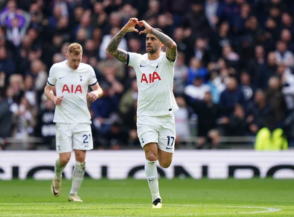 Cuti Romero Tottenham 2023 | Cortes&iacute;a: Icon Sport