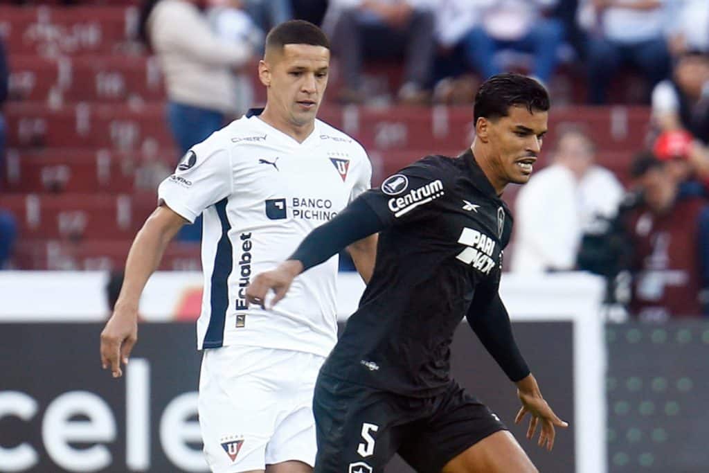 Botafogo vs Liga de Quito | Cortes&iacute;a: Botafogo