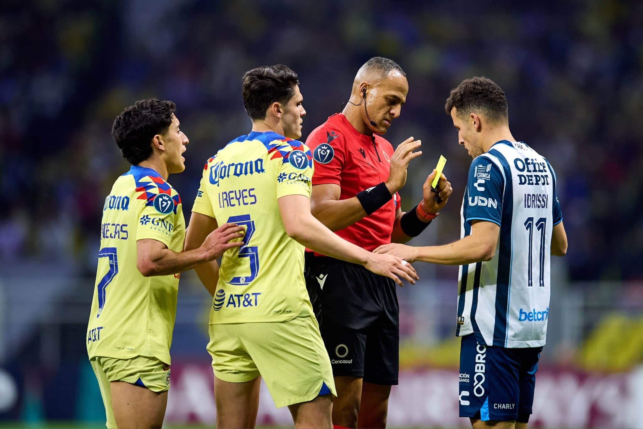 Quién es Ismail Elfath, el árbitro del México vs. Jamaica