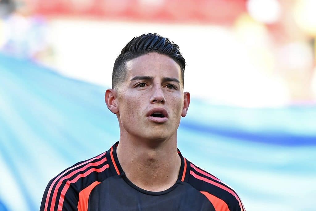 El rendimiento de James Rodr&iacute;guez con N&eacute;stor Lorenzo vs Luis Zubeld&iacute;a: el secreto detr&aacute;s del resurgimiento del colombiano | Icon Sport