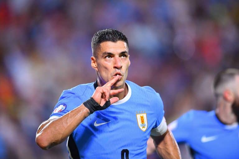 Los 5 mejores delanteros uruguayos de la historia