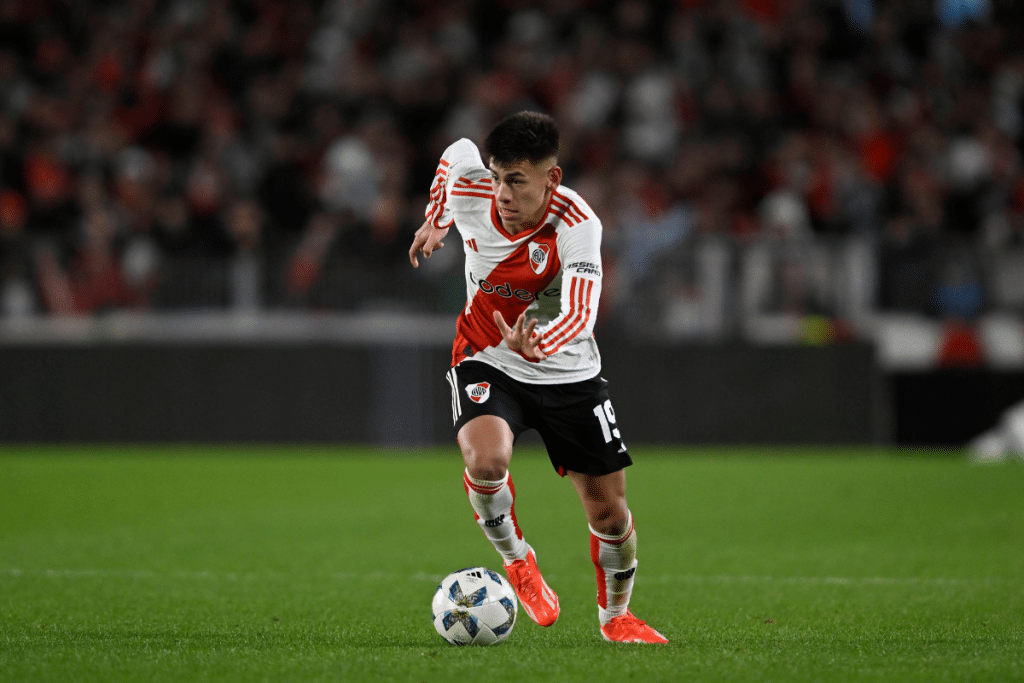 Claudio Echeverri