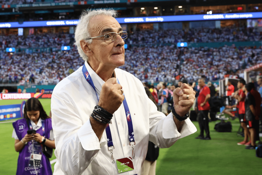 &iquest;Por qu&eacute; Jorge Fossati no dirigir&aacute; a la Selecci&oacute;n Per&uacute; vs Colombia por la Fecha 7 de las Eliminatorias? | Cortes&iacute;a: IMAGO.
