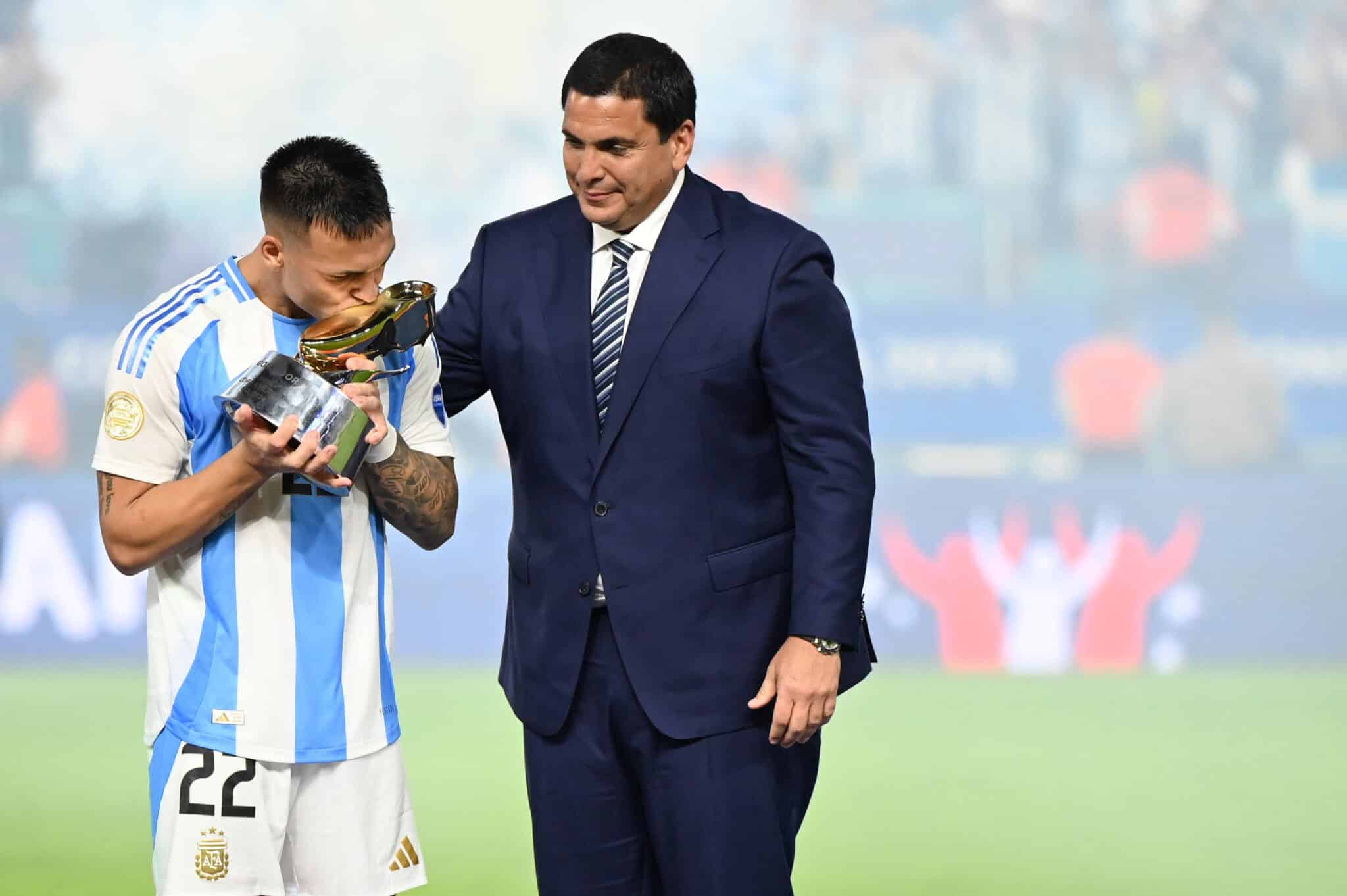 Lautaro Martinez vs Vin&iacute;cius J&uacute;nior, qui&eacute;n merece ganar el Bal&oacute;n de Oro 2024: el cara a cara del argentino contra el brasile&ntilde;o