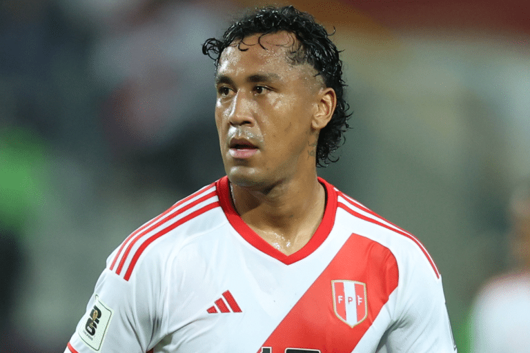 &iquest;Renato Tapia ser&aacute; baja en la Selecci&oacute;n Per&uacute; vs. Colombia y Ecuador?