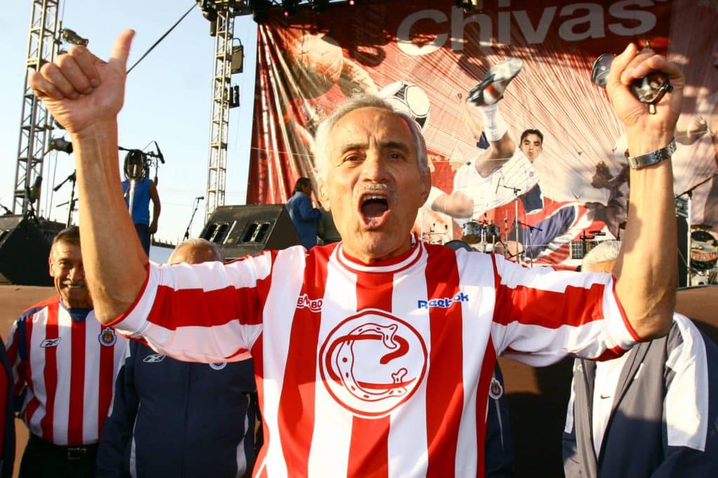 MEXICO, D.F.- FESTEJO-HOLIDAY-CHIVAS.- El club Guadalajara celebr&oacute; su centenario en el z&oacute;calo de la ciudad de M&eacute;xico. En