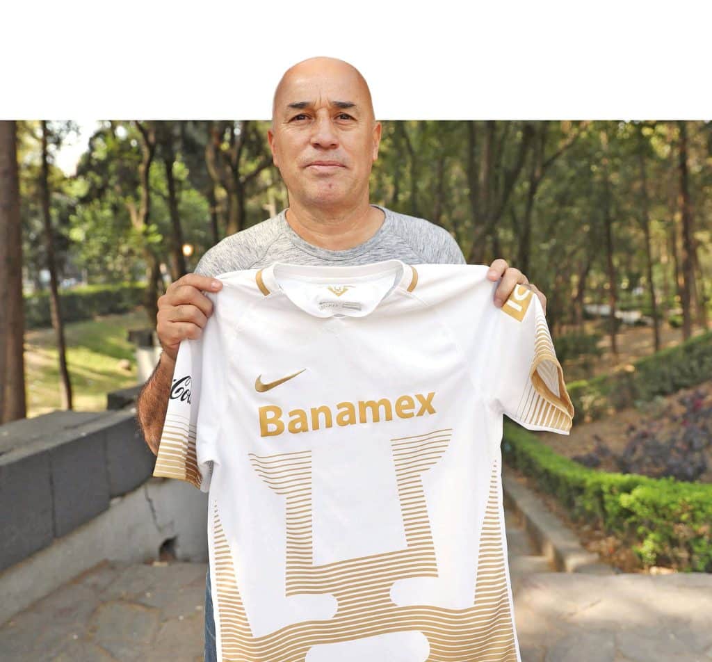 CIUDAD DE Mo&Acirc;&permil;XICO, abril 28 (EL UNIVERSAL).- Juan Carlos Vera ex futbolista de los Pumas de la Universidad Nacional Aut