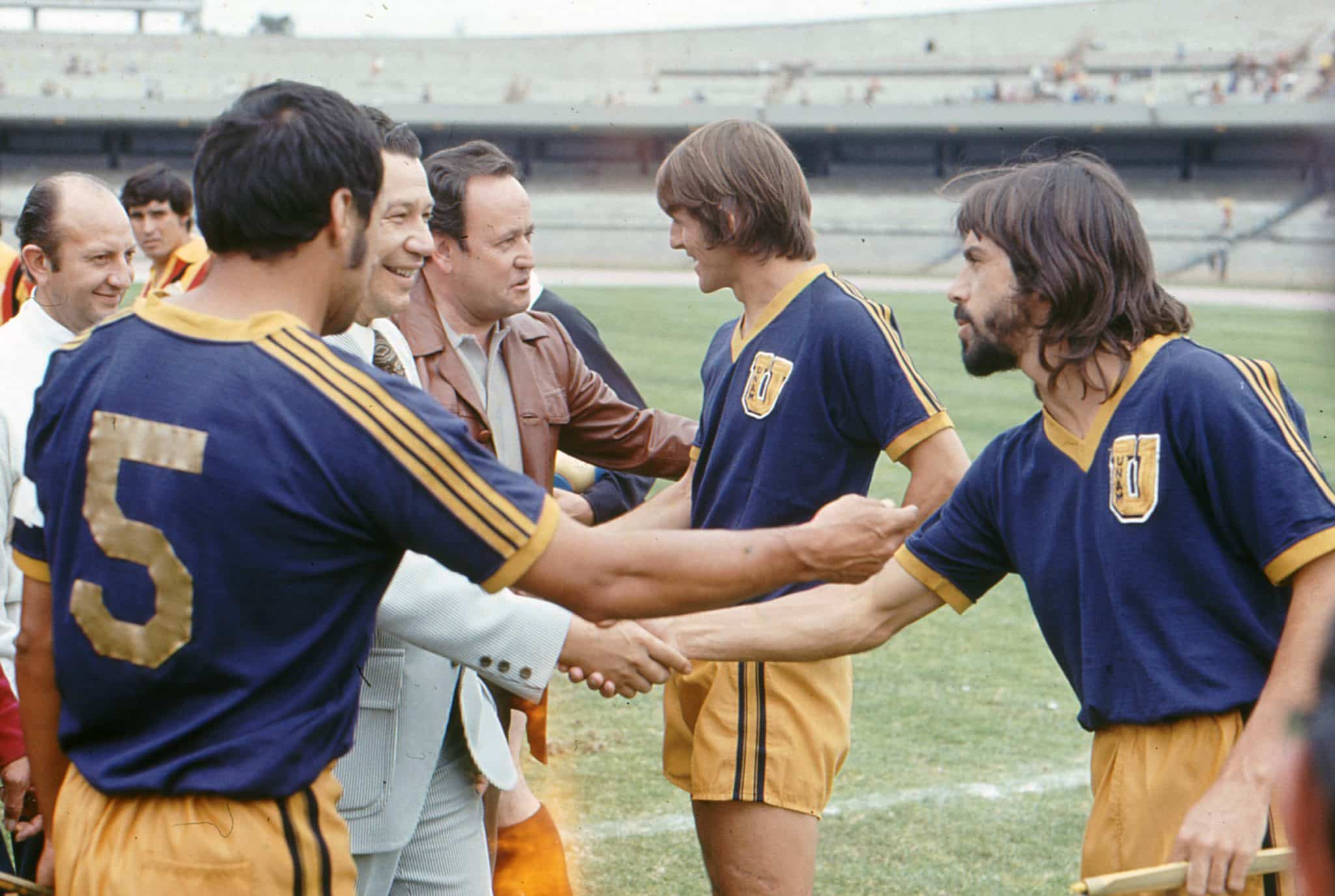 1025032013DI_PUM_UDG_MILOTINOVCH Action photo during the game Pumas vs U d G, Belibor Milotinovch and Spencer Coelho/Fot